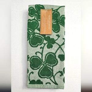 CUPCAKES & CASHMERE  St. Patrick's Set Of 2 Kitchen Towels - Green